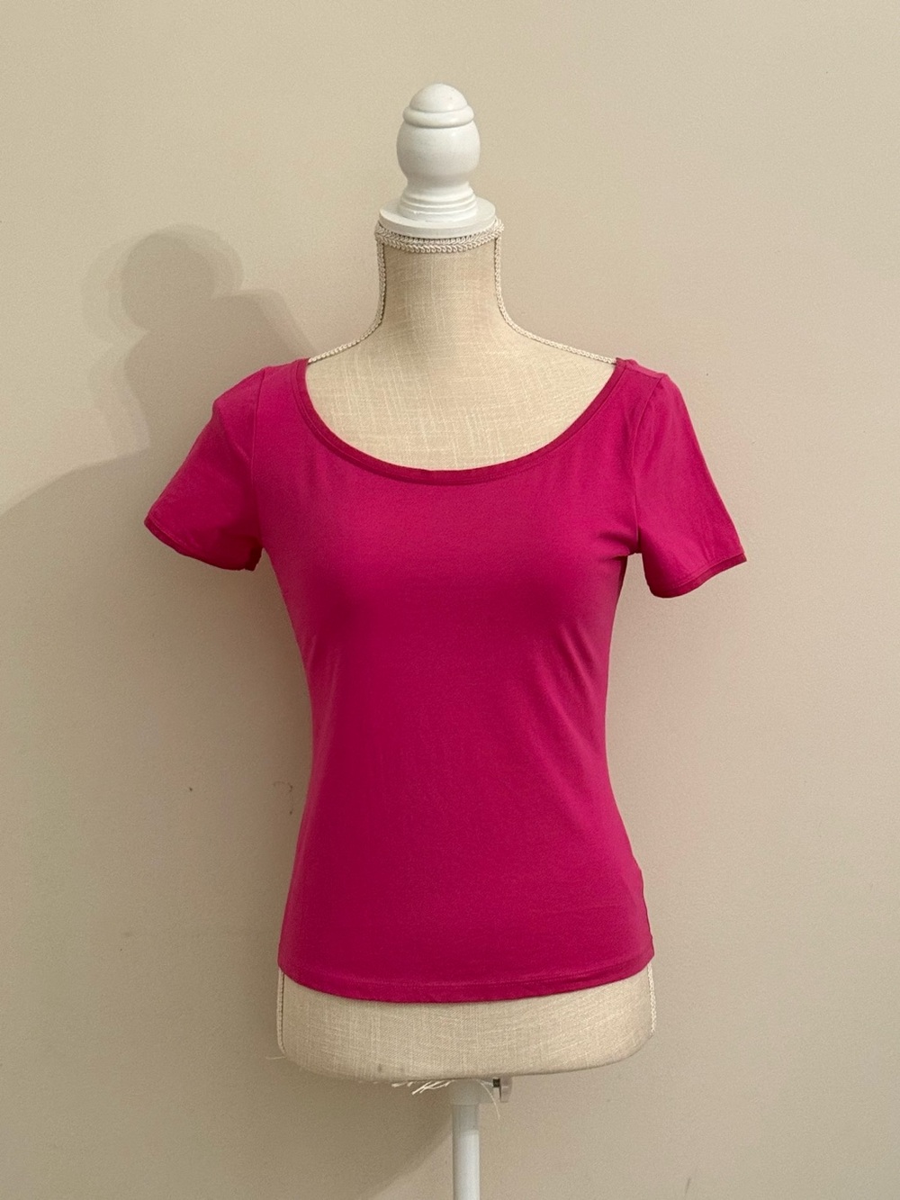 Tyler Boe Scoop Neck Short Sleeve Top - Hot Pink Small NWT